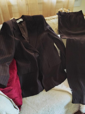 Brown pinstripe suit size M used