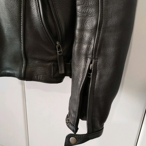 Eleveit women's leather motorcycle jacket, like new