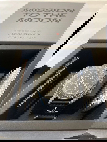 Swatch X Omega Moonswatch Mission to the Moon Brand New