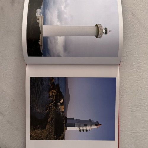 Lighthouses book new, English
