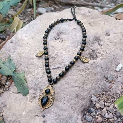 Necklace with onyx beads and black tourmaline new
