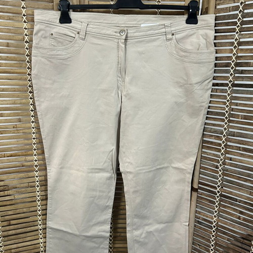 Frank Walder Beige Cropped Trousers, Size 48