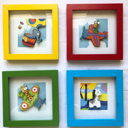 Set of 4 wooden frames with animals like new, children's theme
