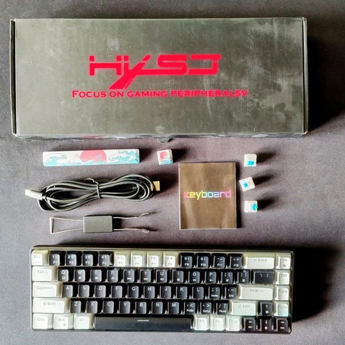 Mechanical Gaming Keyboard 68 Keys with Backlight and Detachable Type-C Cable new