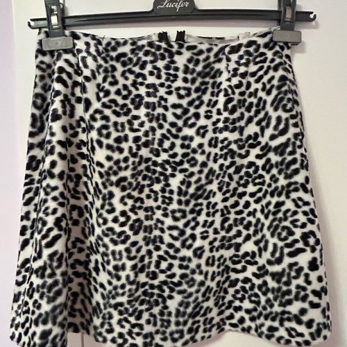 Velvet handmade skirt used, black and white, size S