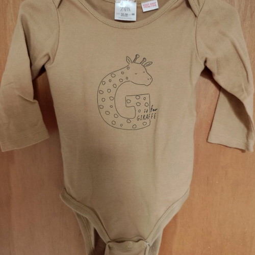 Zara baby bodysuits like new, pack of 5, 86 cm with animals