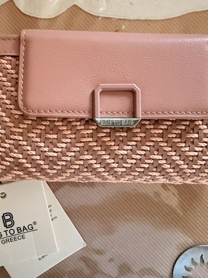 Bag to Bag women's wallet new, pink