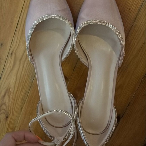 Pink pumps with rhinestones, size 40