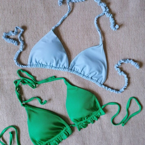 Swimwear tops 2 pcs like new, sizes M and L
