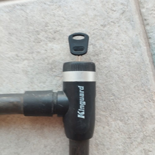 Kinguard motorcycle lock 150 cm, with one key