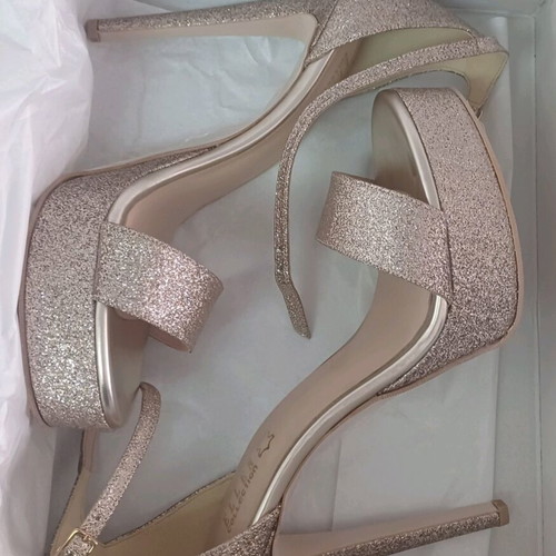Ellen high-heeled sandals size 41 like new, gold