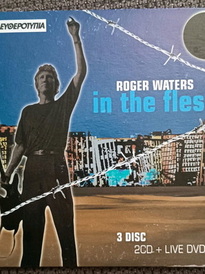Roger Waters In the Flesh 2 CD and DVD in very good condition