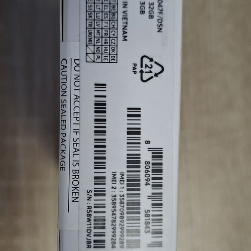 Samsung Galaxy A04s 32GB black smartphone