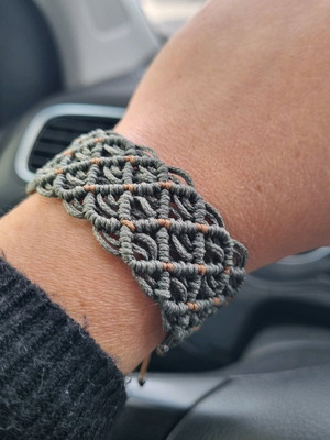 Handmade macrame bracelet new