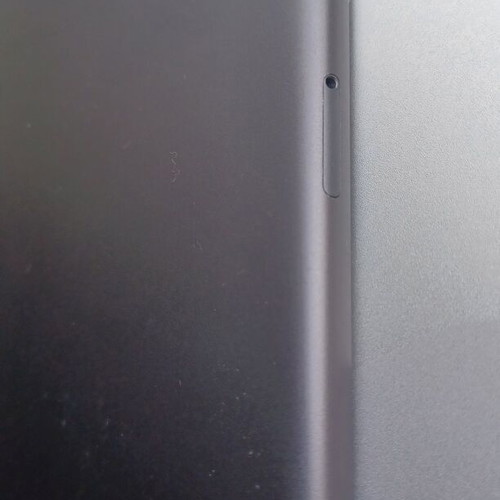 iPad Mini 2019 4G Sim 7.9" 64 GB iOS 26 Like New
