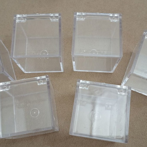 Set of 6 plexiglass boxes new