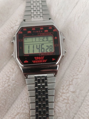 Timex T80 Space Invaders watch like new, gray