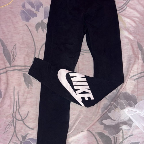 Nike leggings XS like new, black