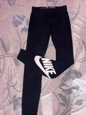 Nike leggings XS like new, black