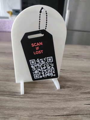 QR “Scan If Lost” luggage tag new, 3D printed