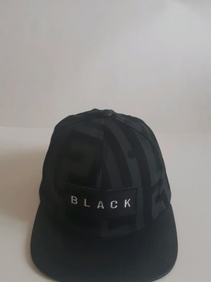 Καπέλο Black καινούργιο, μαύρο και άσπρο