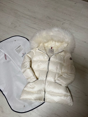 Moncler Boed Women's Jacket New White Beige Size M
