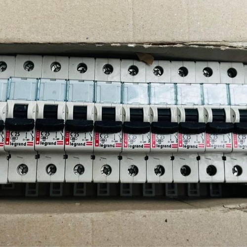 Legrand 25A fuses new, pack of 12 pieces