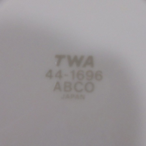 TWA Trans World Airlines old promotional ceramic plate used