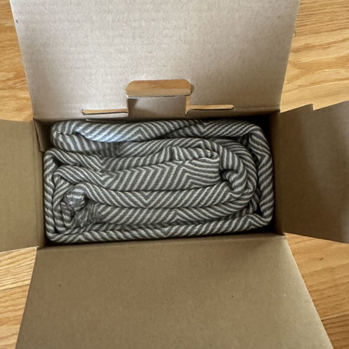Nespresso throw blanket 150x150 cm, new