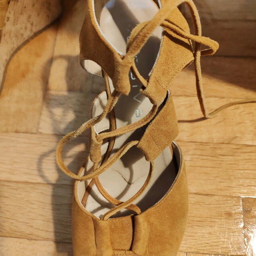 Tsitsivas leather suede platform sandals size 37, like new, 10 cm heel