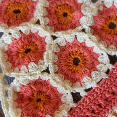 Handmade knitted bralette with flowers size Small new, pink beige