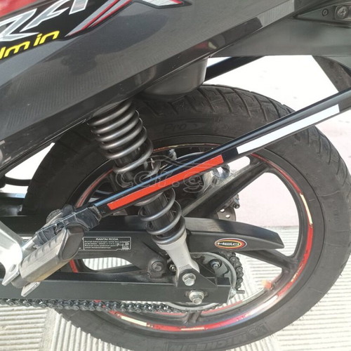 Honda Supra 125 X motorcycle with Helm-in, 2015 model