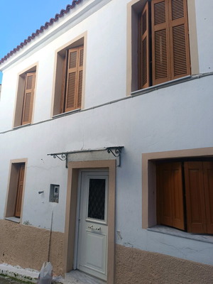 Detached house in Mandamados with 2 floors and large terrace