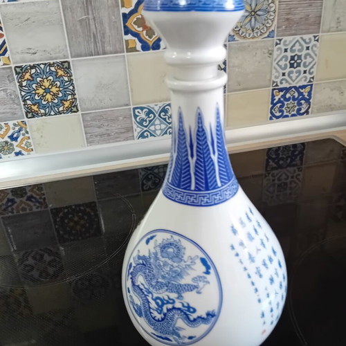 Carafe Chinese style porcelain new