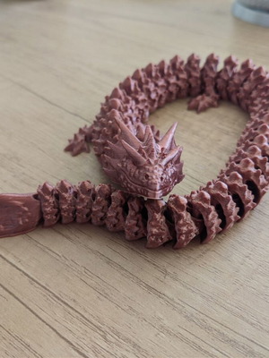 Αρθρωτός Δράκος νέο 3D εκτυπωμένο μοντέλο Silk Bronze PLA 42 εκ.