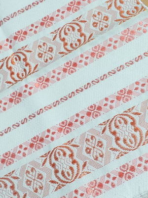 Traditional Machine-Type Table Runner new