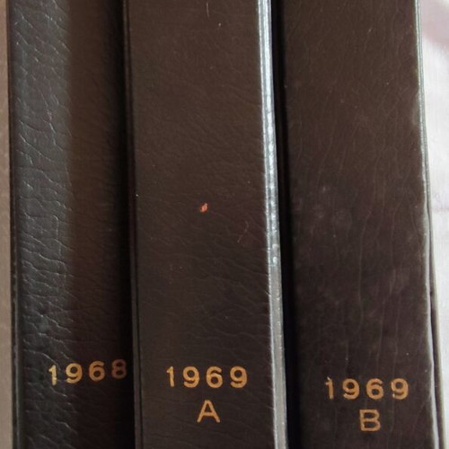 Istoria Eikonografimeni Encyclopedias used, 1968-1969 editions by Papyrus Press