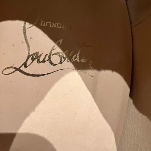 Louboutin purple lilac pumps used size 40