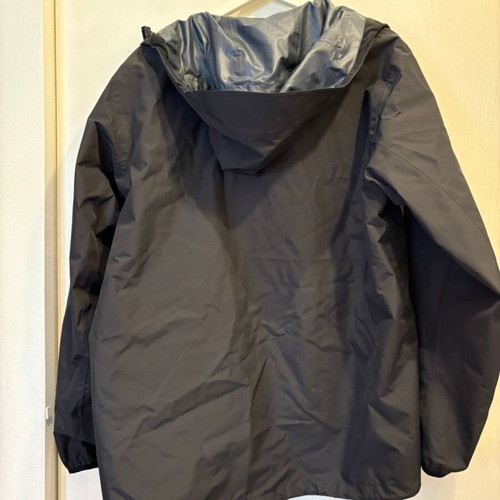 H&M Waterproof Shell Jacket Size M Like New Black