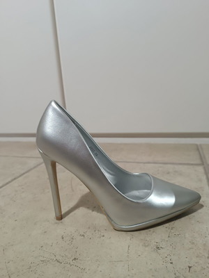 Silver high heel pumps size 38, like new, 12 cm heel