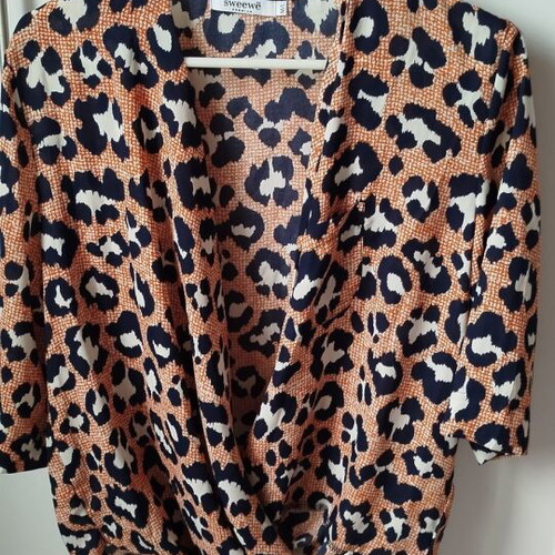 Women's blouse cruazé like new, size L, multicolor