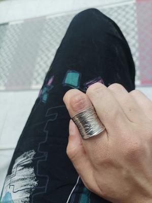 Gianniotiko openable silver handmade ring like new