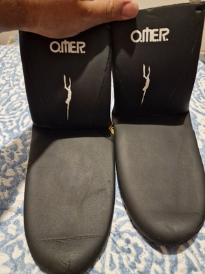 Omer Comfort socks 5mm like new