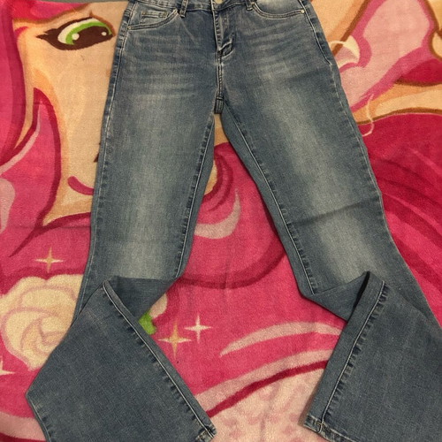 Bershka blue jeans size M like new