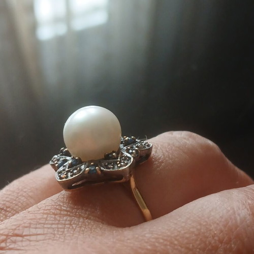 Ring with 14K gold base and 925 silver, diamonds, sapphires, large pearl, like new, 17 mm