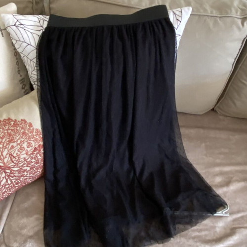 Skirt new, size M 38 10, black