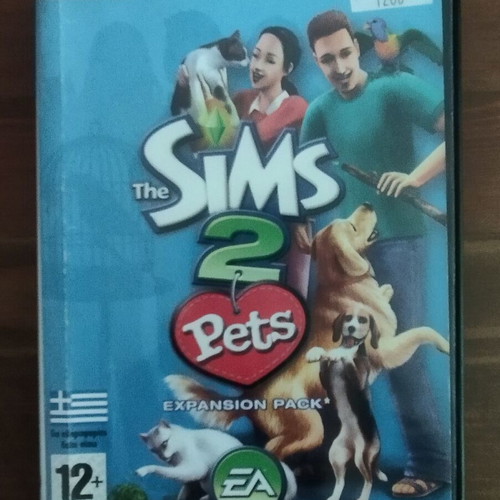 The Sims 2 Pets PC used simulation game