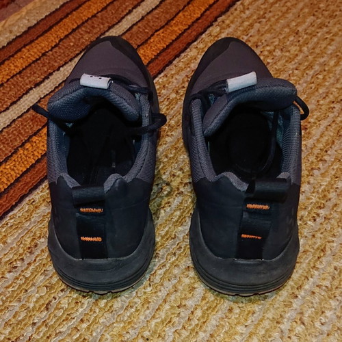 Haglofs Gore-Tex women's hiking shoes size 38.5 like new, gray