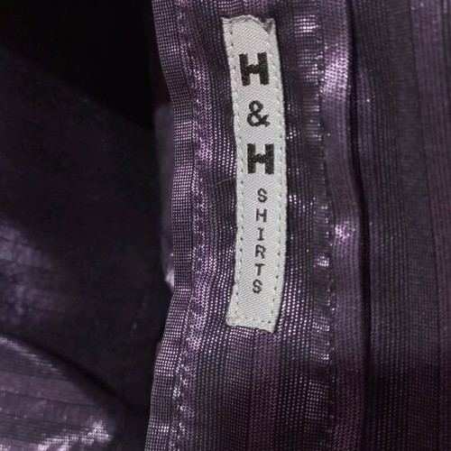 Long-sleeve shiny shirt like new, size M, purple