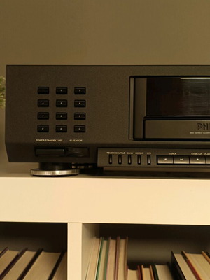 Philips 930 CD player like new